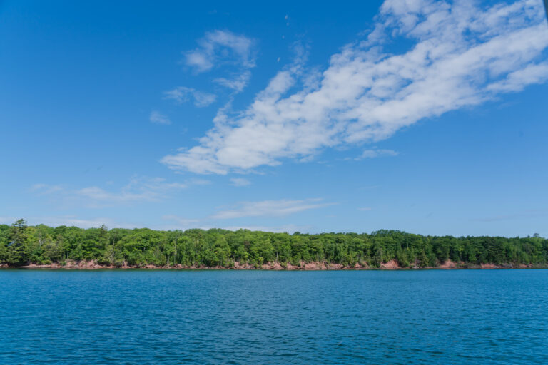 Spring boat cruise in the Apostle Islands